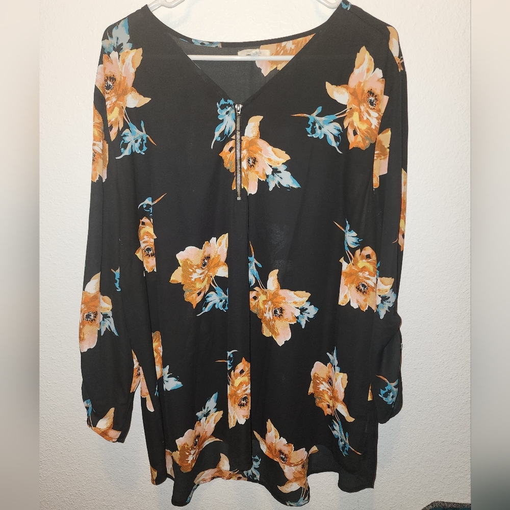 Maurices floral blouse, size 2